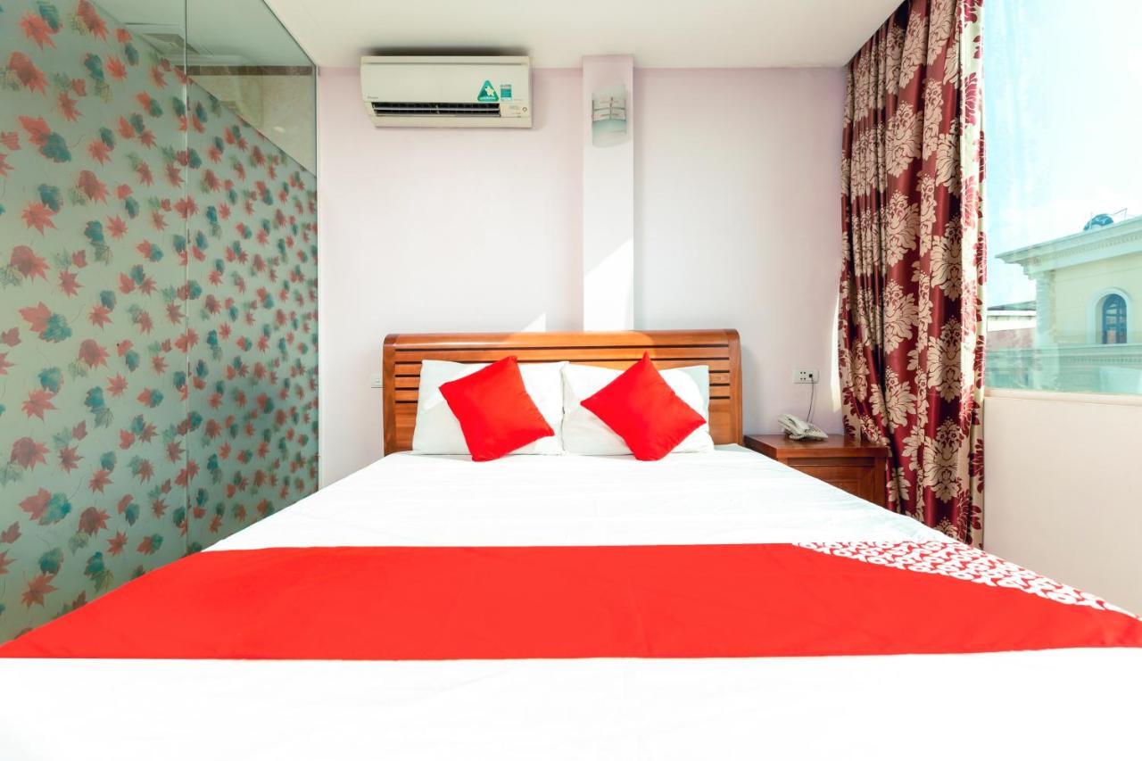 Oyo 653 Huong Thao Hotel Ханой Екстериор снимка