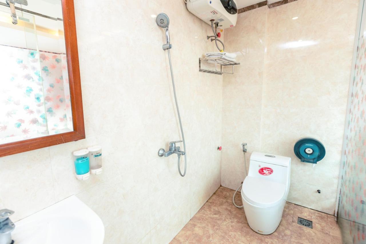 Oyo 653 Huong Thao Hotel Ханой Екстериор снимка