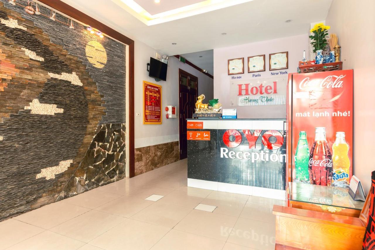 Oyo 653 Huong Thao Hotel Ханой Екстериор снимка